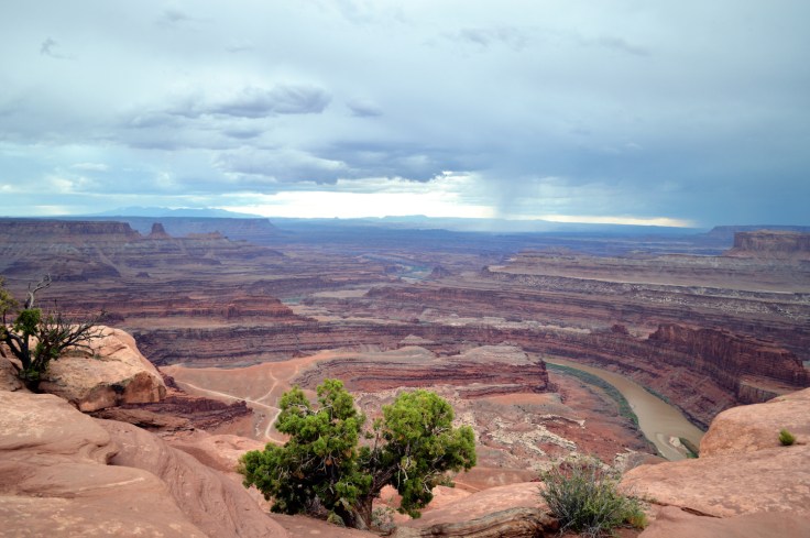 A thunderstorm approaches in the evening at Dead Horse Point State Park.