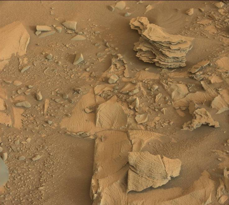 0792ML0034570030400590E01_DXXXCuriosity-thinlayers