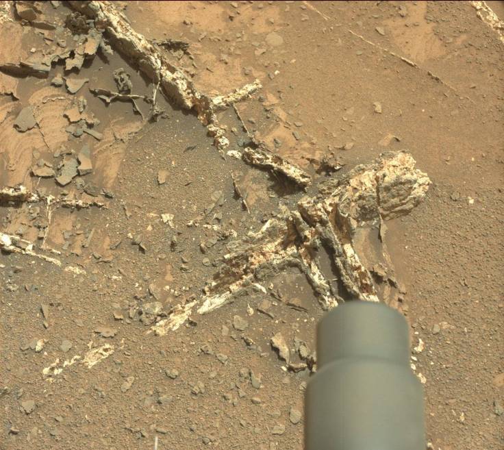 0944ML0041500000403174E01_DXXX