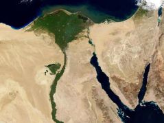 The Nile Valley is easily seen against the barren deserts of Egypt. 